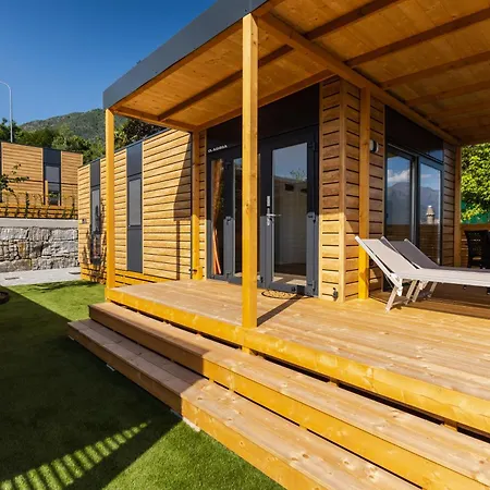 Maggiore Bay 4* באוונו
