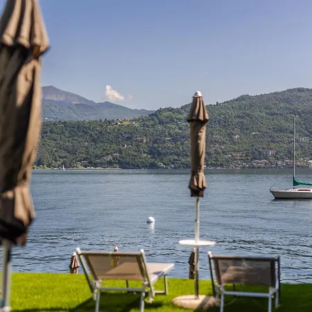 Maggiore Bay