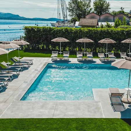 Maggiore Bay 4* Baveno