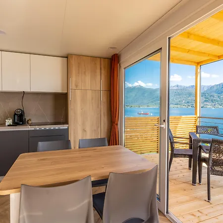 Apart Otel Maggiore Bay 4*