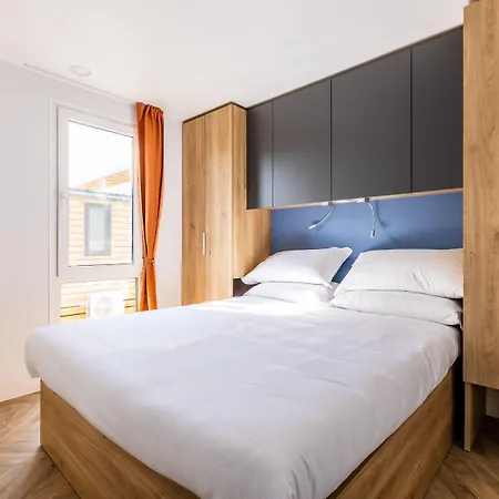 Apartahotel Maggiore Bay